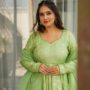 Tanishka Silk suit set
