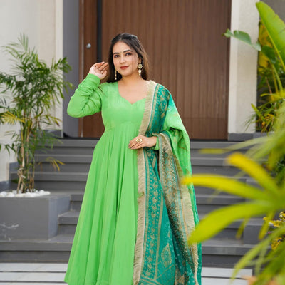 Zainab green crepe suit set