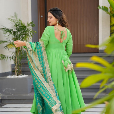 Zainab green crepe suit set