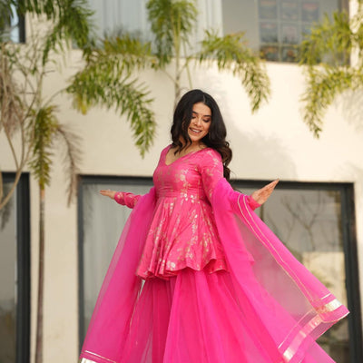 Leona lace pink silk set