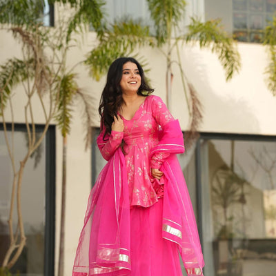Leona lace pink silk set