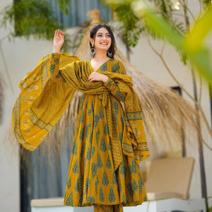 Katie cotton suit set
