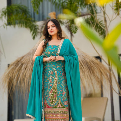 Electric lush heavy embroidered suit set