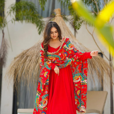 Victoria red soothing suit set