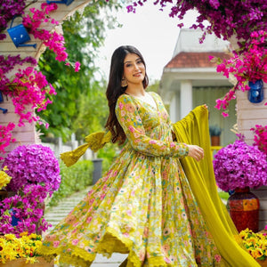 Laurel floral chinon suit set