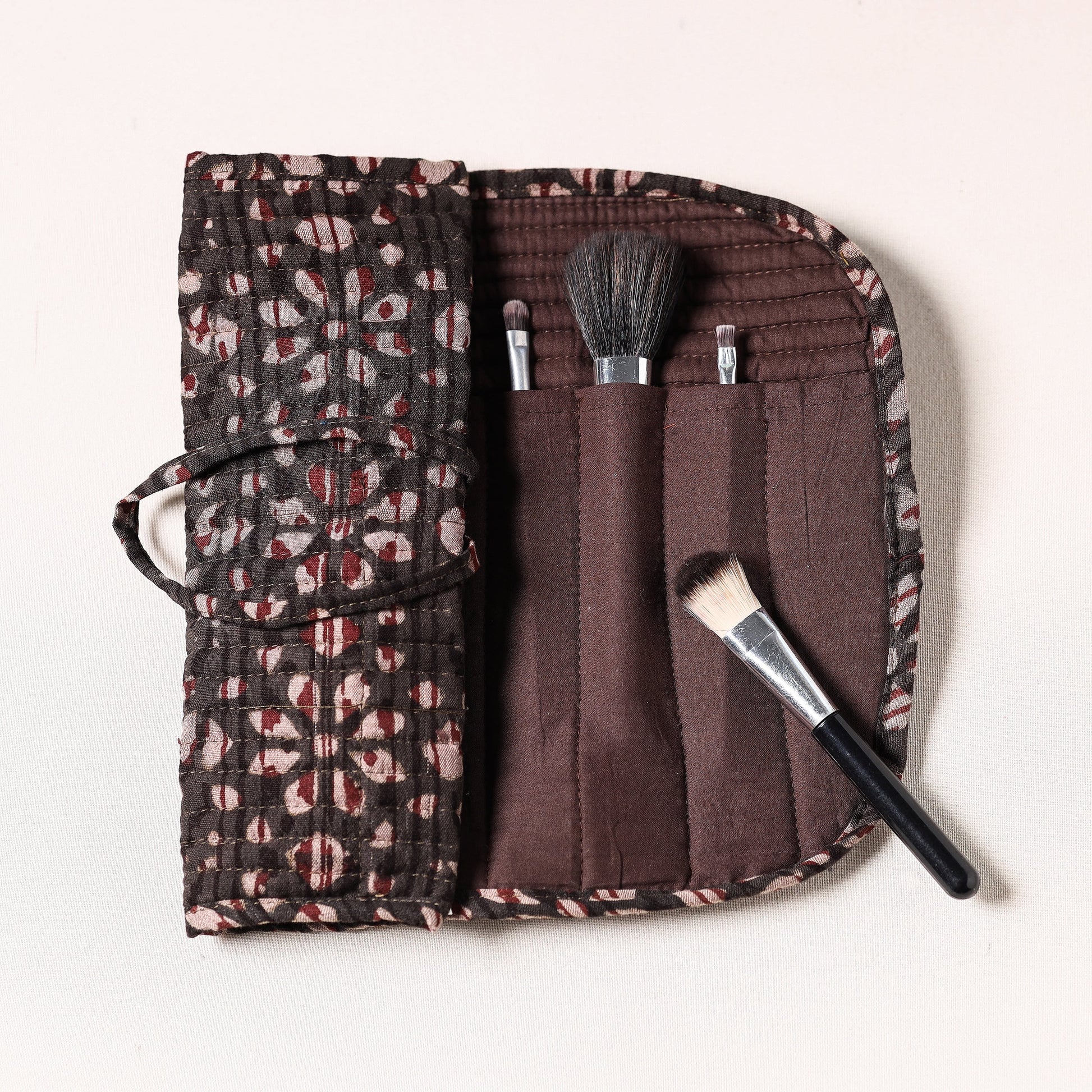 Brown - Bagru Fabric Multipurpose Segmented Make-up Brush Wrap Pouch/Case