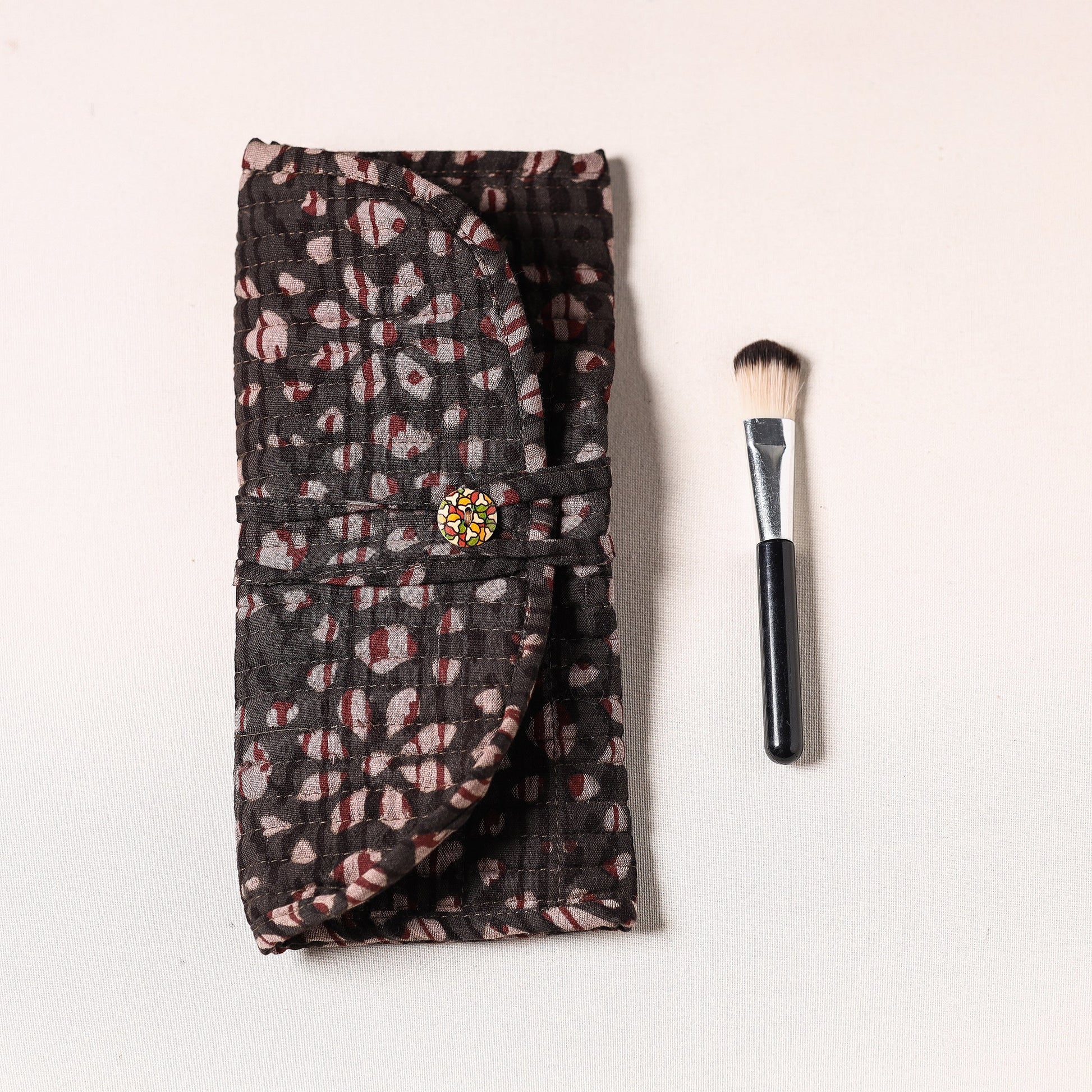 Brown - Bagru Fabric Multipurpose Segmented Make-up Brush Wrap Pouch/Case