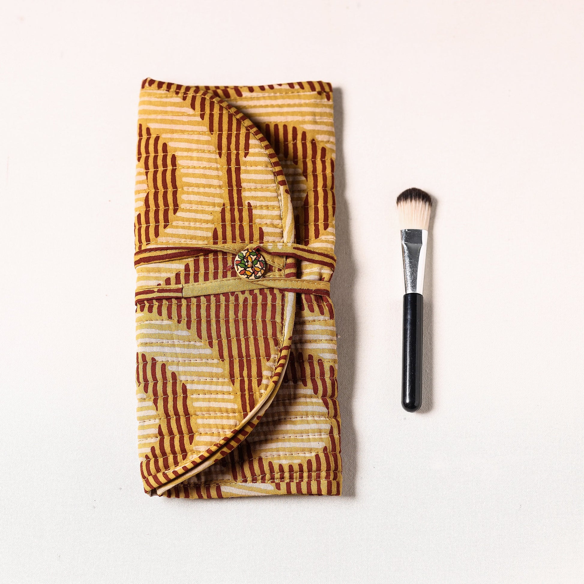 Brown - Bagru Fabric Multipurpose Segmented Make-up Brush Wrap Pouch/Case