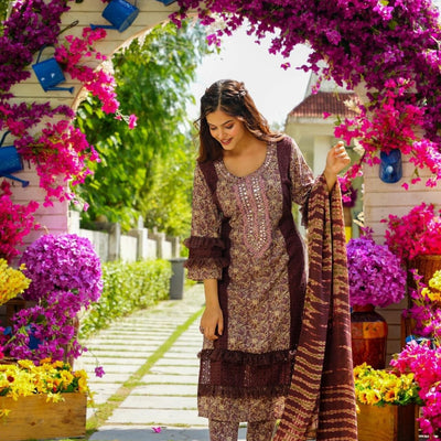 Lavish rayon straight suit set