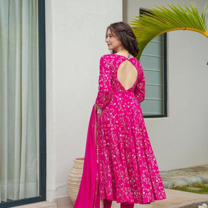 Ocean pink heavy embroidered set