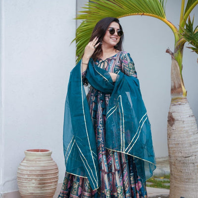 Shining bright silk suit set