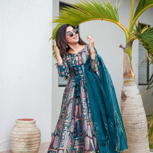 Shining bright silk suit set