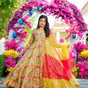 Vasudha muslin maxi set