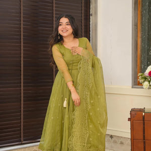 Mochi green organza suit set