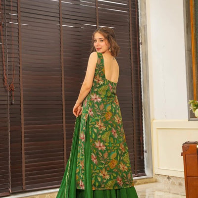 Sparkling green embroidered set