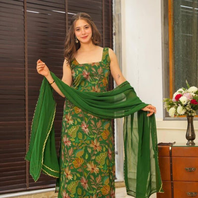 Sparkling green embroidered set