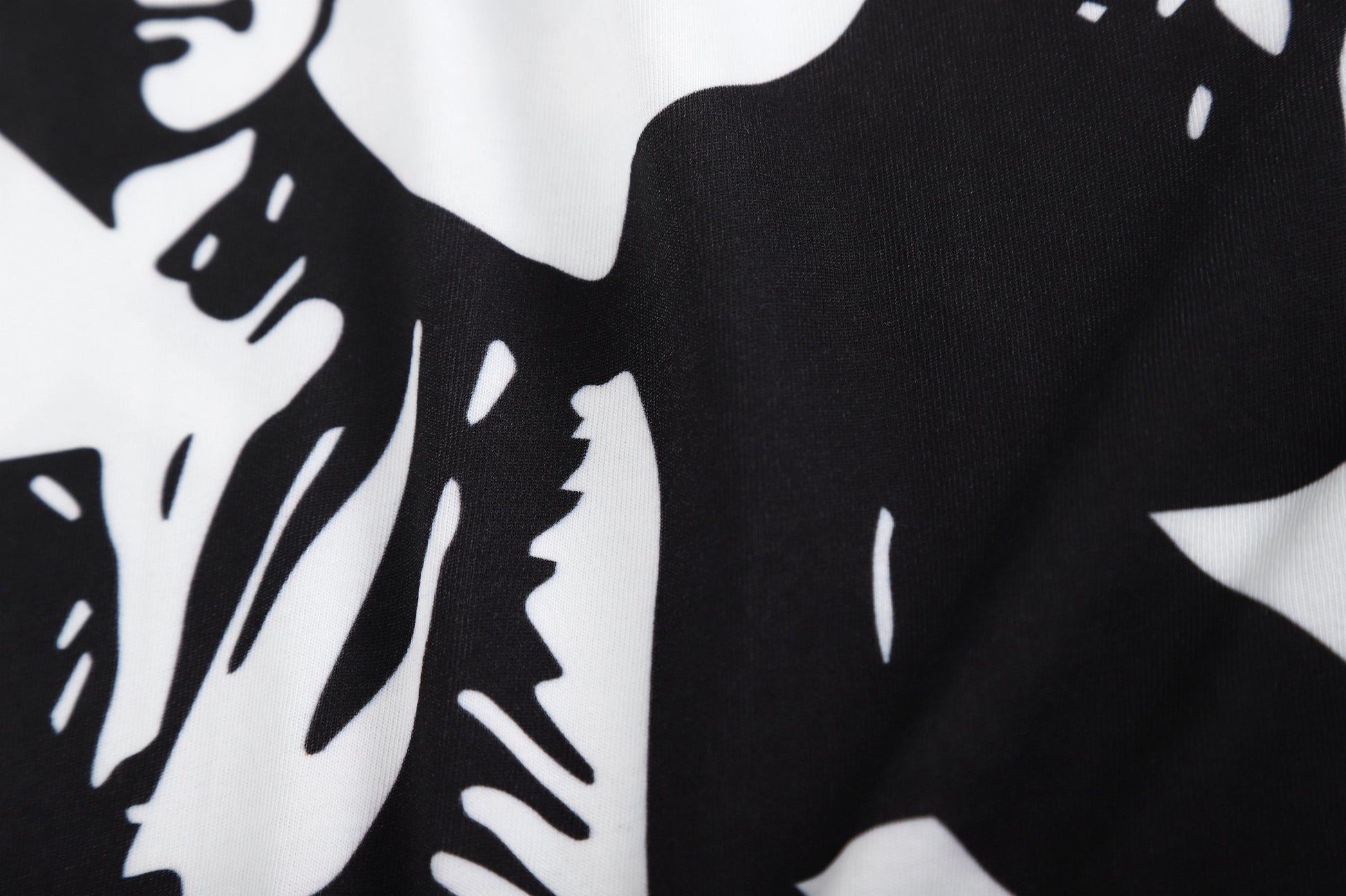 THE GUYS TEE
