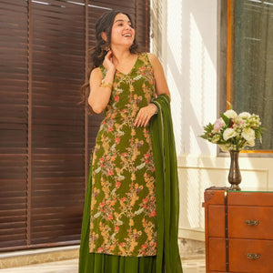 sakhi green heavy embroidered set