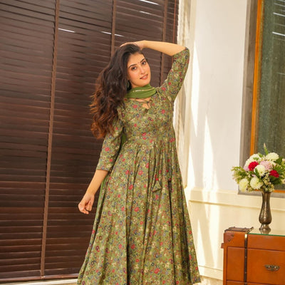 sowmya muslin suit set