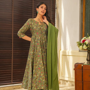 sowmya muslin suit set