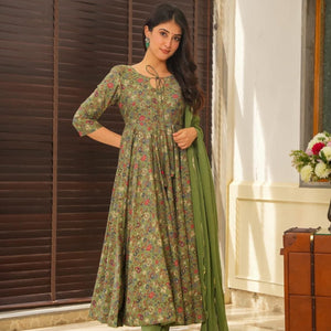 sowmya muslin suit set