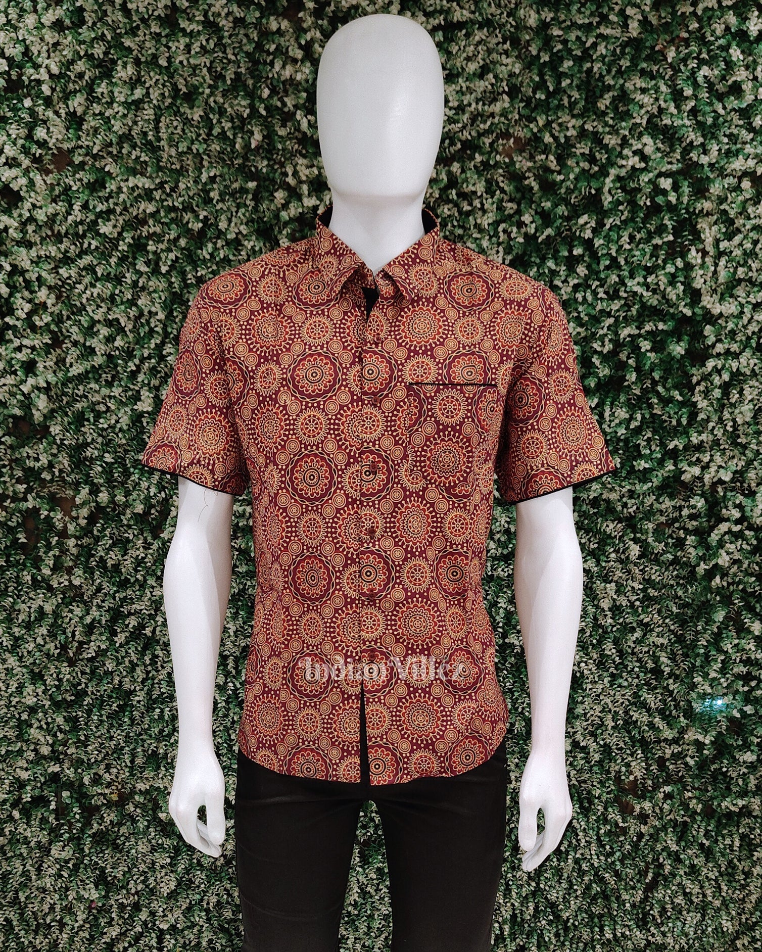 Maroon Design Block Printed Half Sleeve Shirt for Men