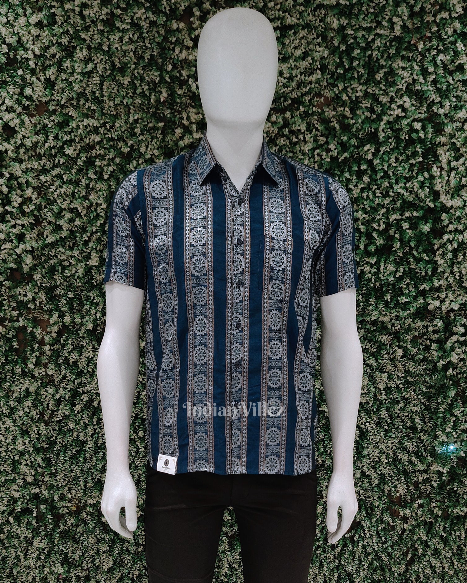 Royal Blue Konark Temple Theme Odisha Ikat Cotton Half Sleeve Shirt for Men