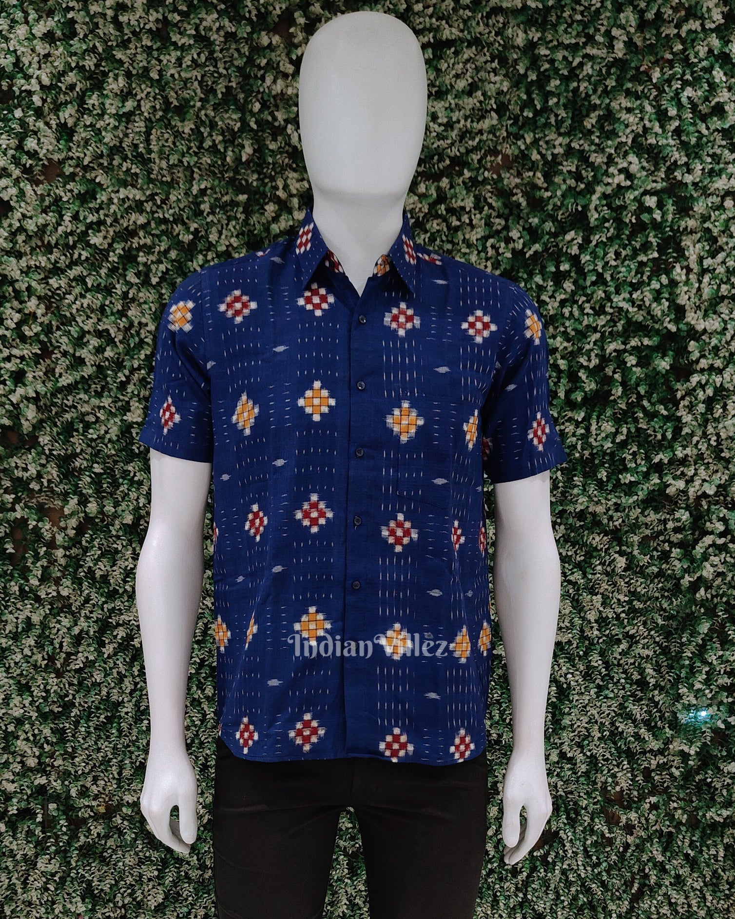 Blue Pasapali Odisha Ikat Cotton Half Sleeve Shirt for Men