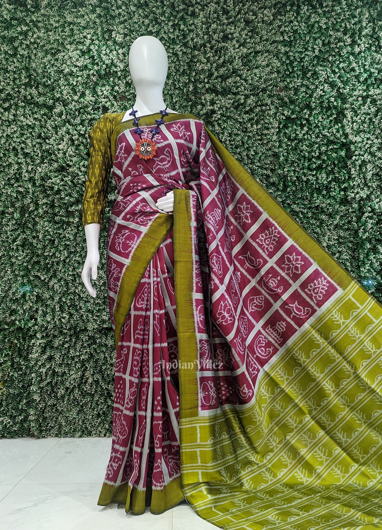 Magenta Pink Olive Green Nabakothi Contemporary Designer Silk Saree