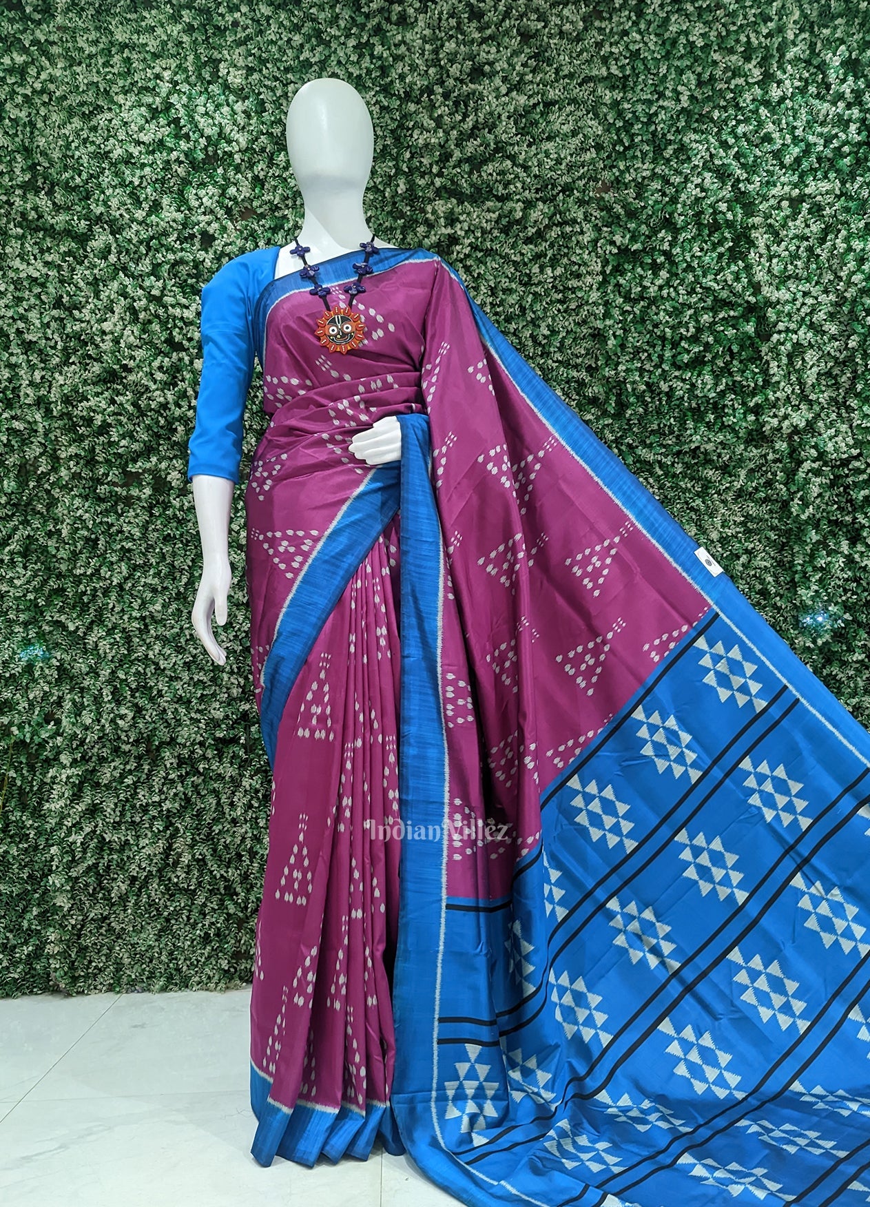 Magenta Pink Jhoti Odisha Ikat Contemporary Designer Saree