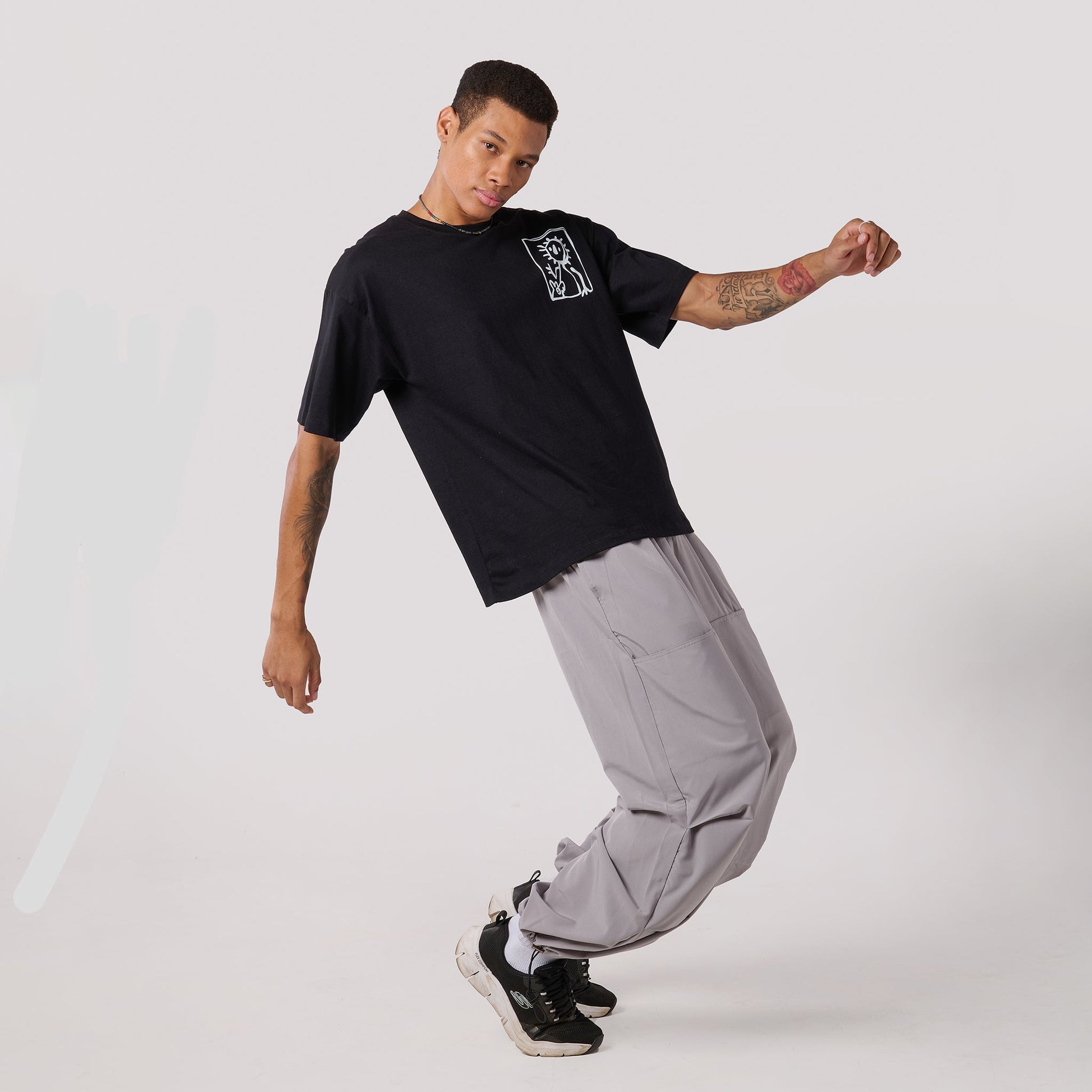 Grey Air Parachute Pants & Black oversized printed Tee Set