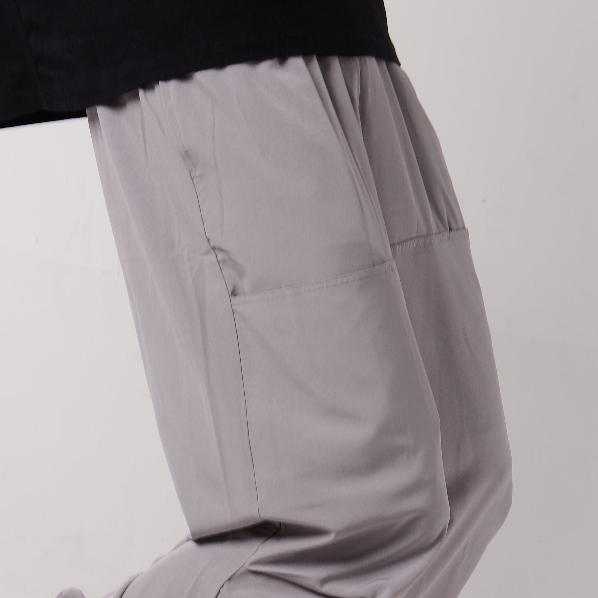 Grey Air Parachute Pants & Black oversized printed Tee Set