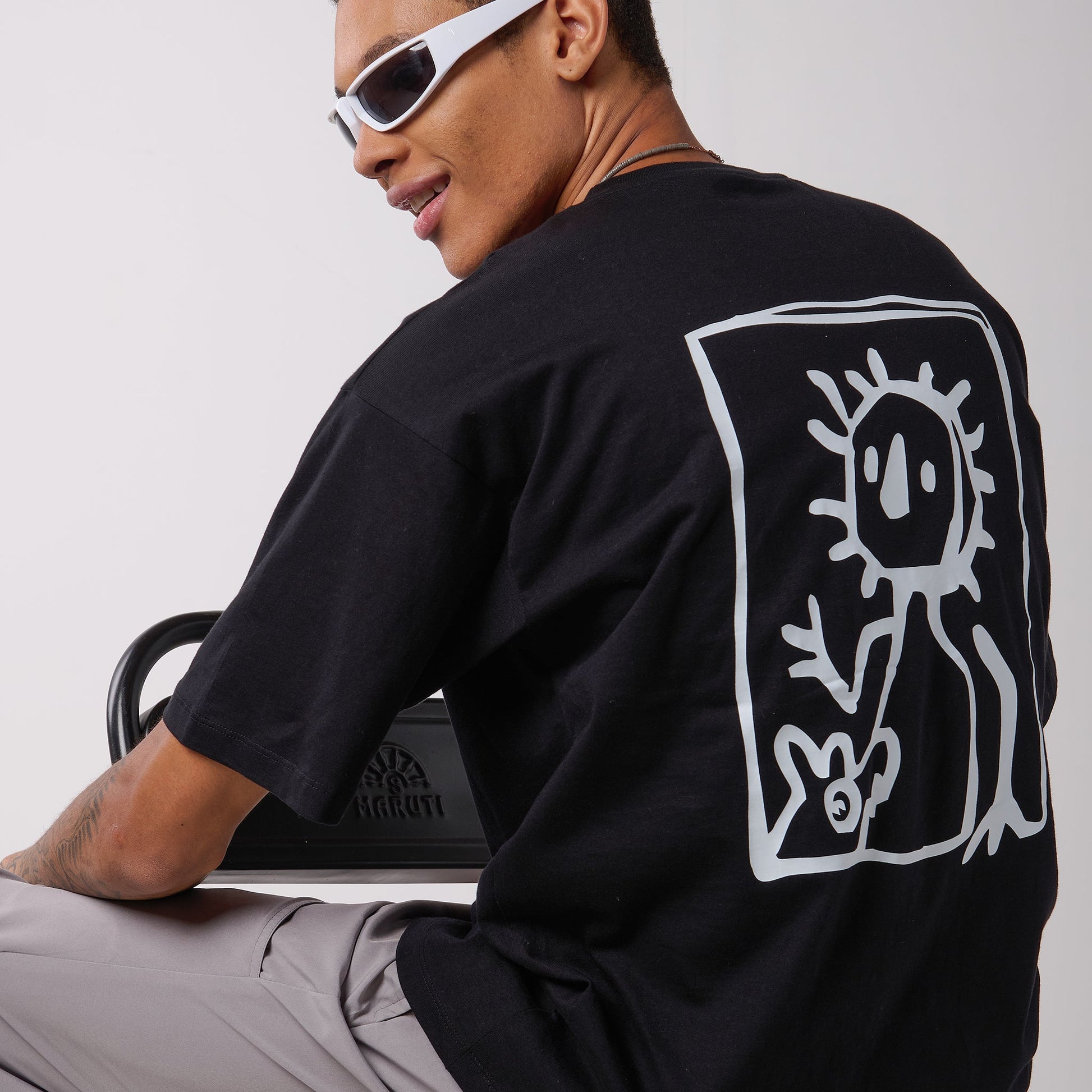 Grey Air Parachute Pants & Black oversized printed Tee Set