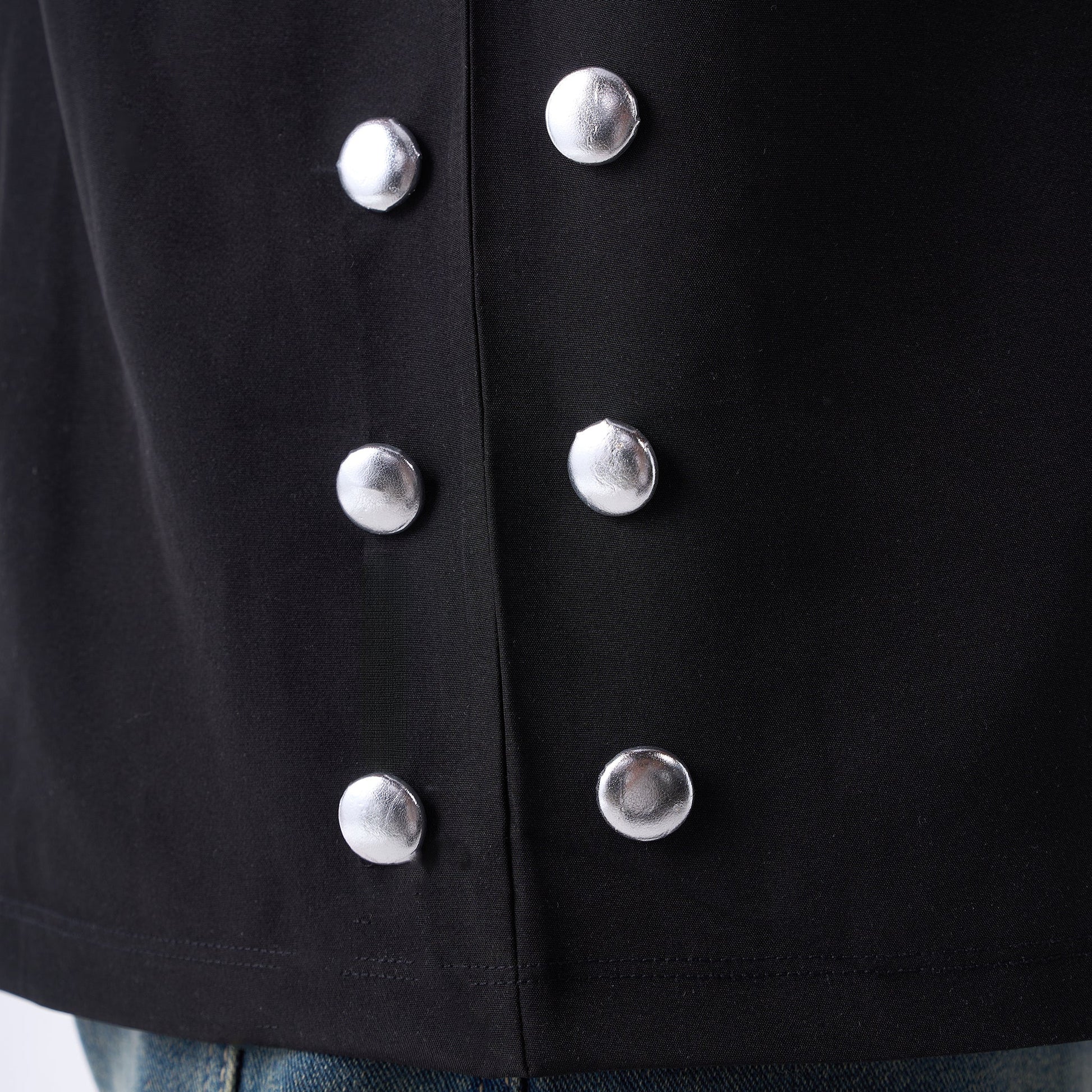 Black V-neck oversized air vest