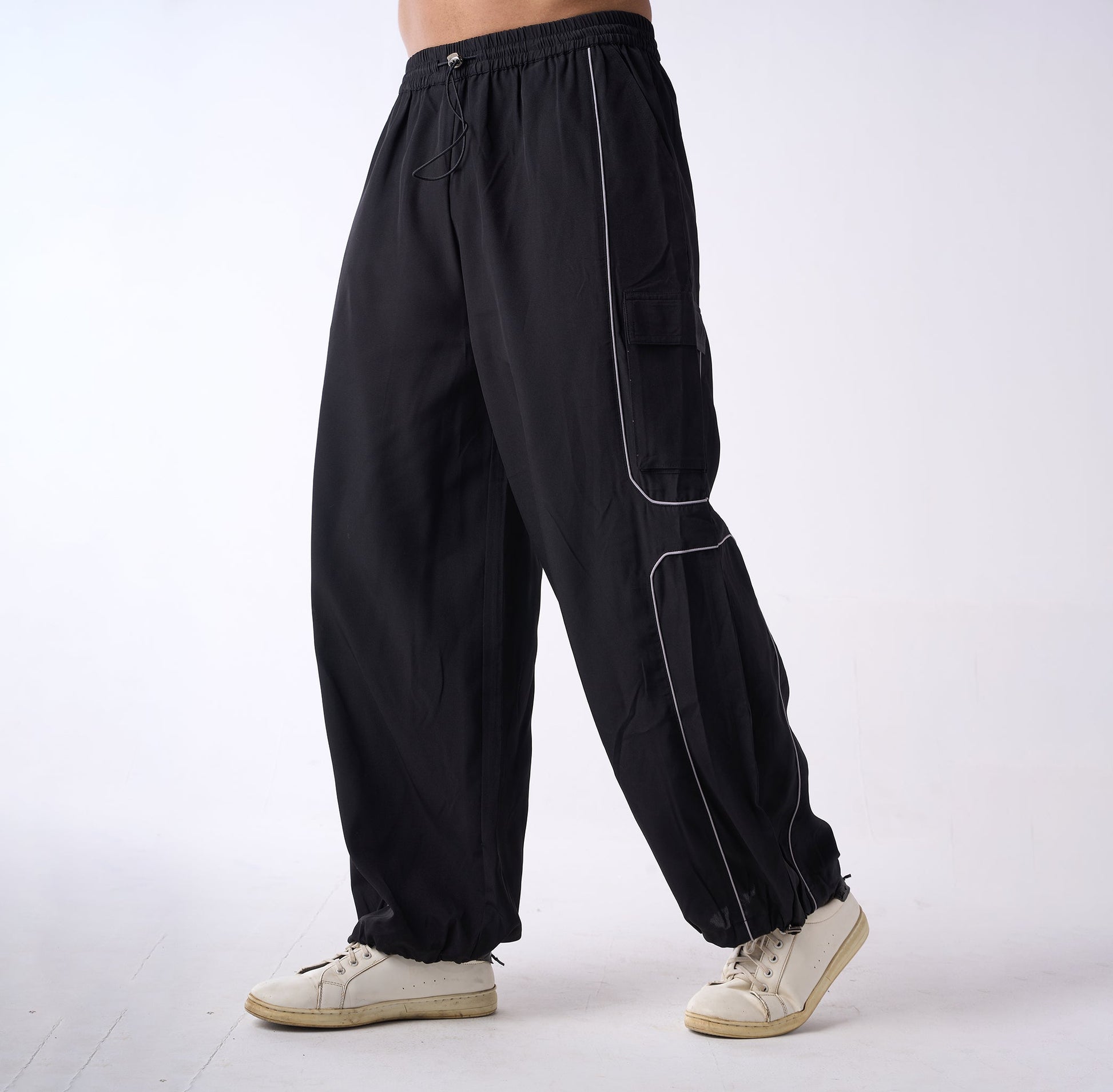Black Piping Air Parachute Pants