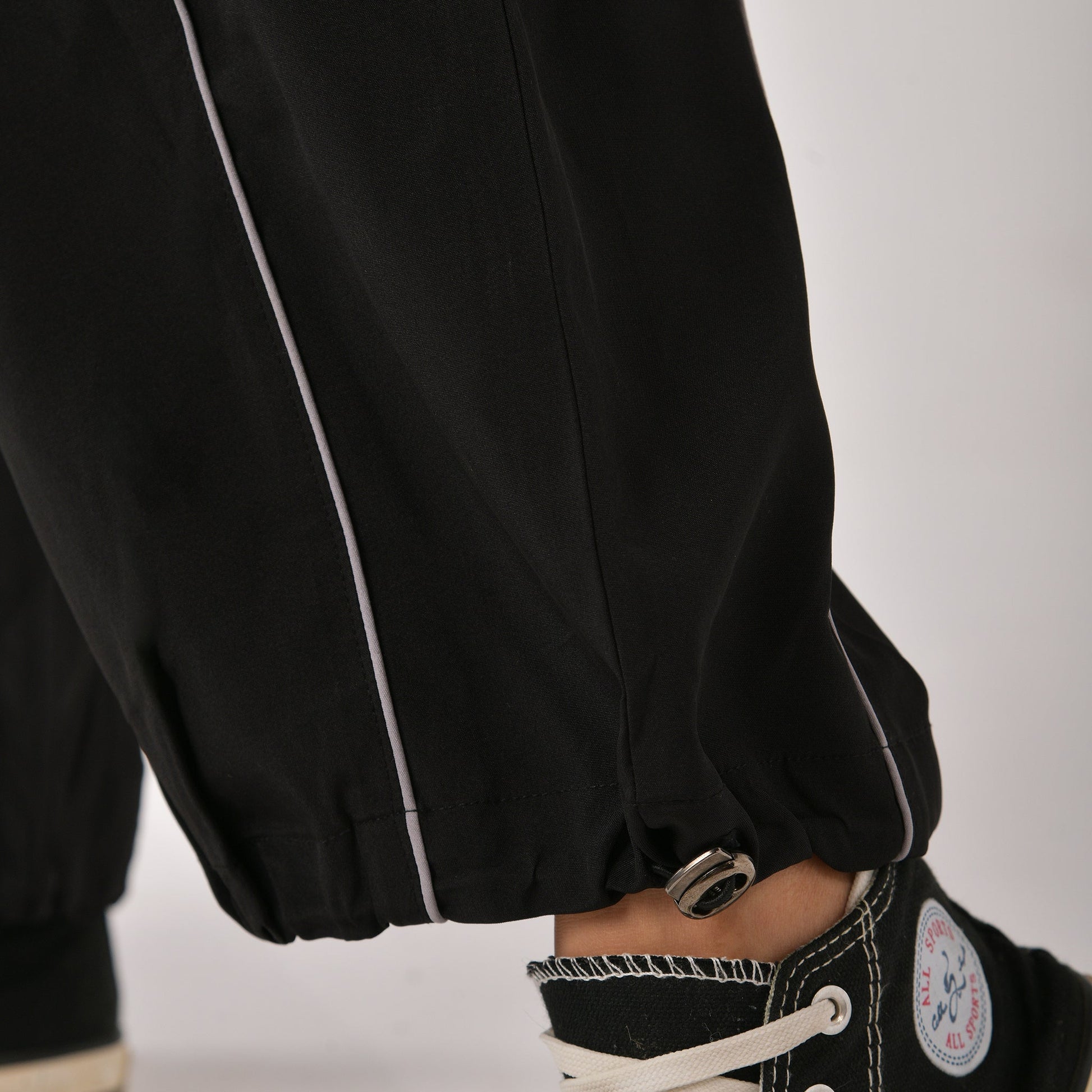 Black Piping Air Parachute Pants