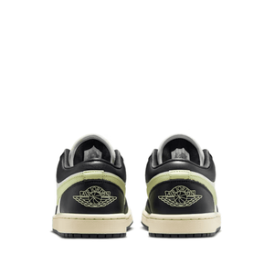 Jordan 1 Low SE Fall League (Women's)
