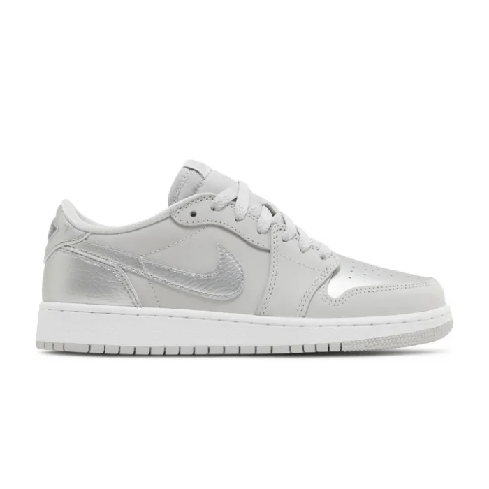 Jordan 1 Low OG Metallic Silver