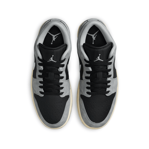 Air Jordan 1 Low SE Light Smoke Grey