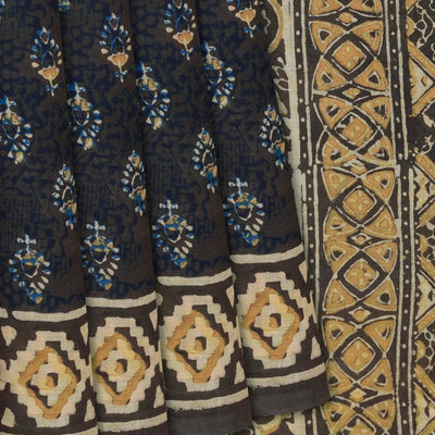 Black Woven Jaipur Cotton Saree With Printed Floral Motifs-Black