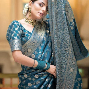 Rama Banarasi Silk Saree With Blouse Piece