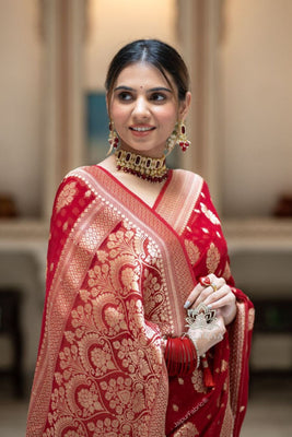 Red Banarasi Silk Saree With Blouse Piece