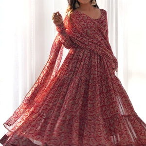 Printed Georgette Tiered Abaya Style Suit in Red