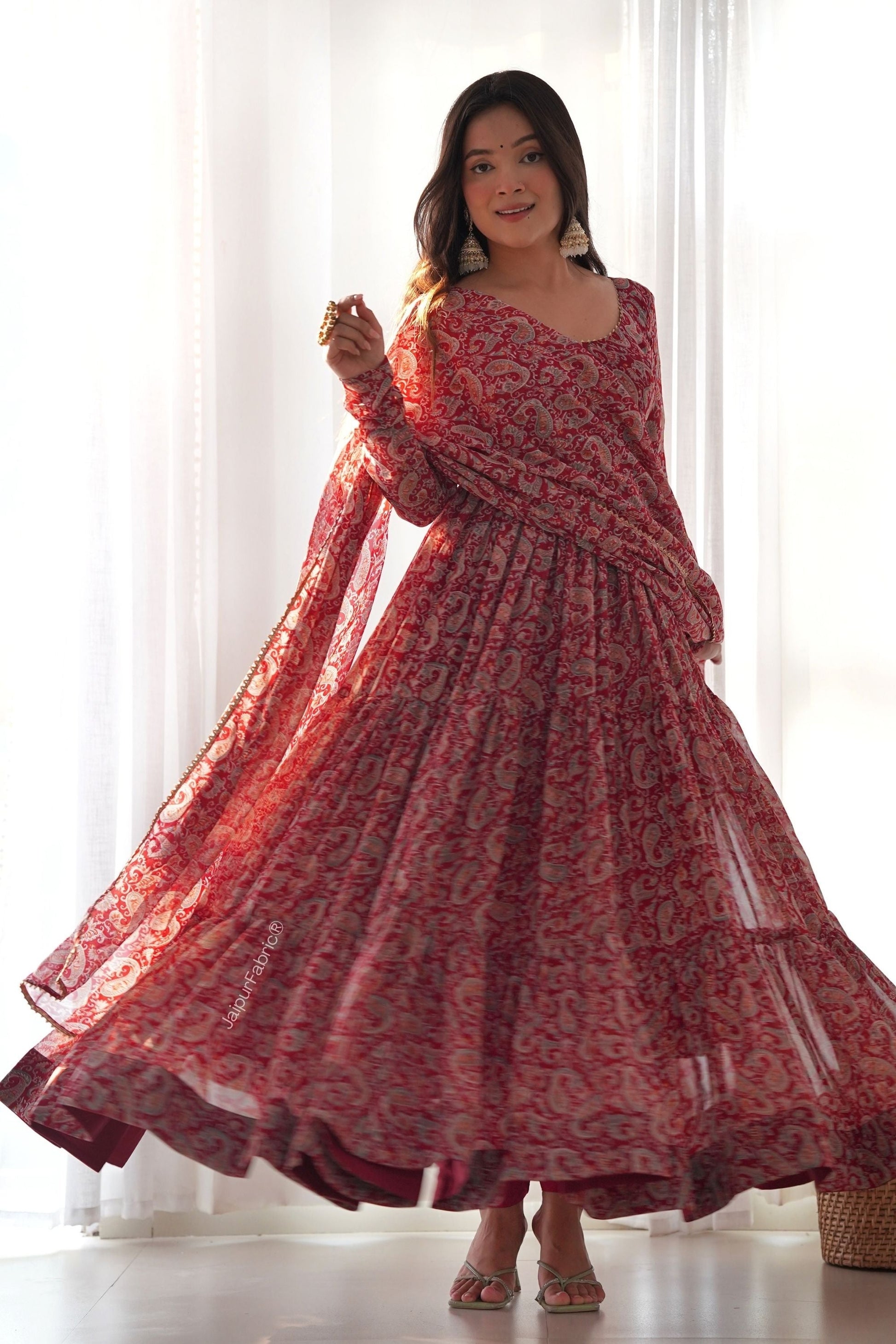 Printed Georgette Tiered Abaya Style Suit in Red