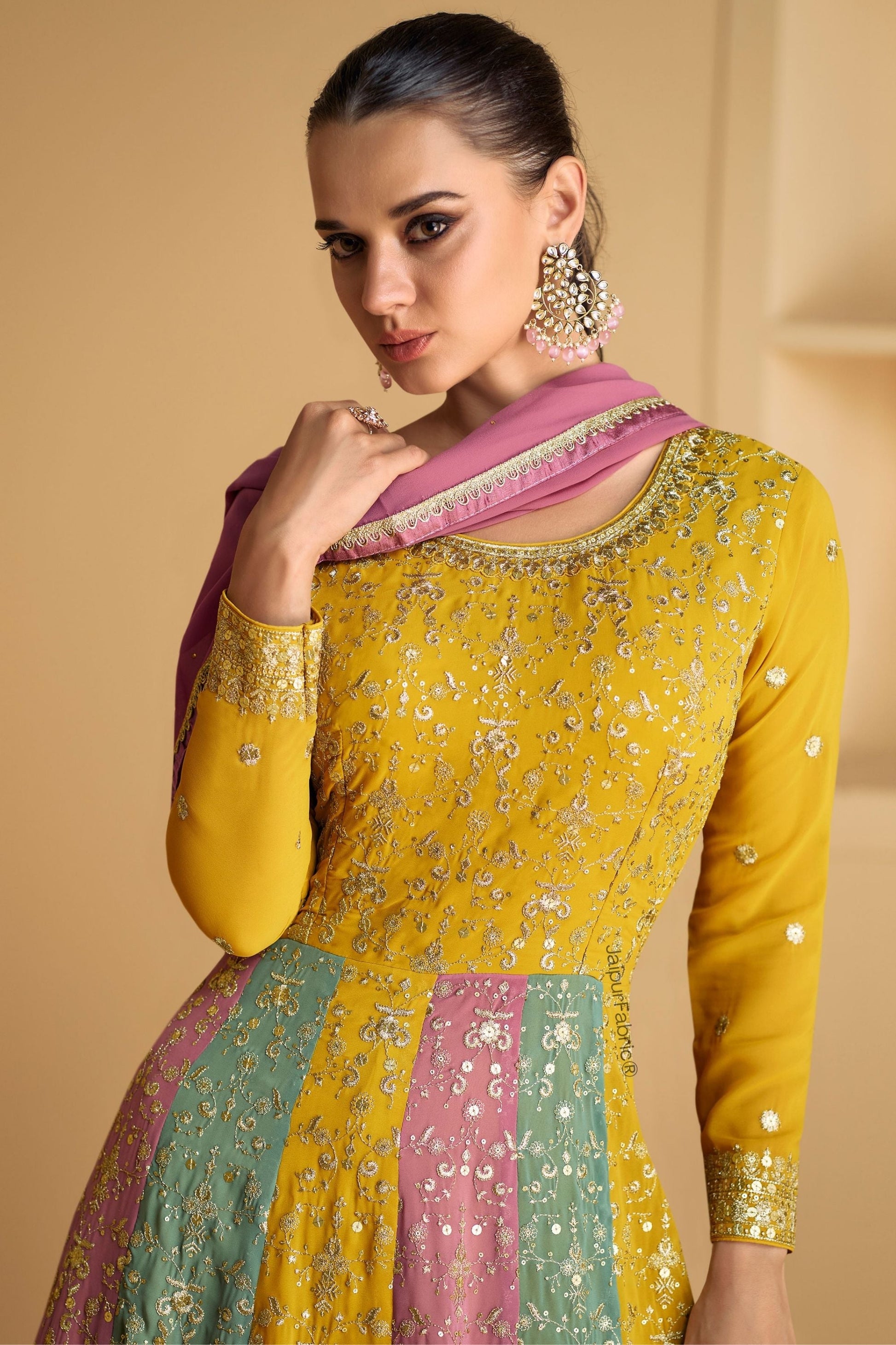 Yellow Anarkalisuit Beautiful Indian Wedding Party Wear Designer Suit