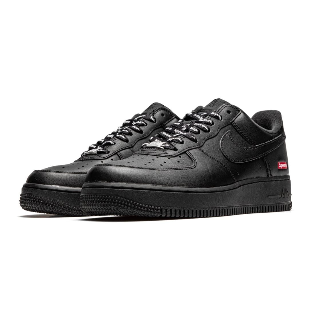 Nike Air Force 1 Low Supreme Black