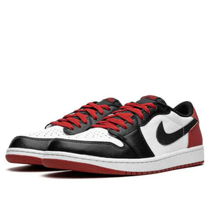 Jordan 1 Retro Low OG Black Toe