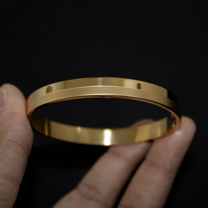 Classy Matte-Shiny Design Gold Bracelet For Men