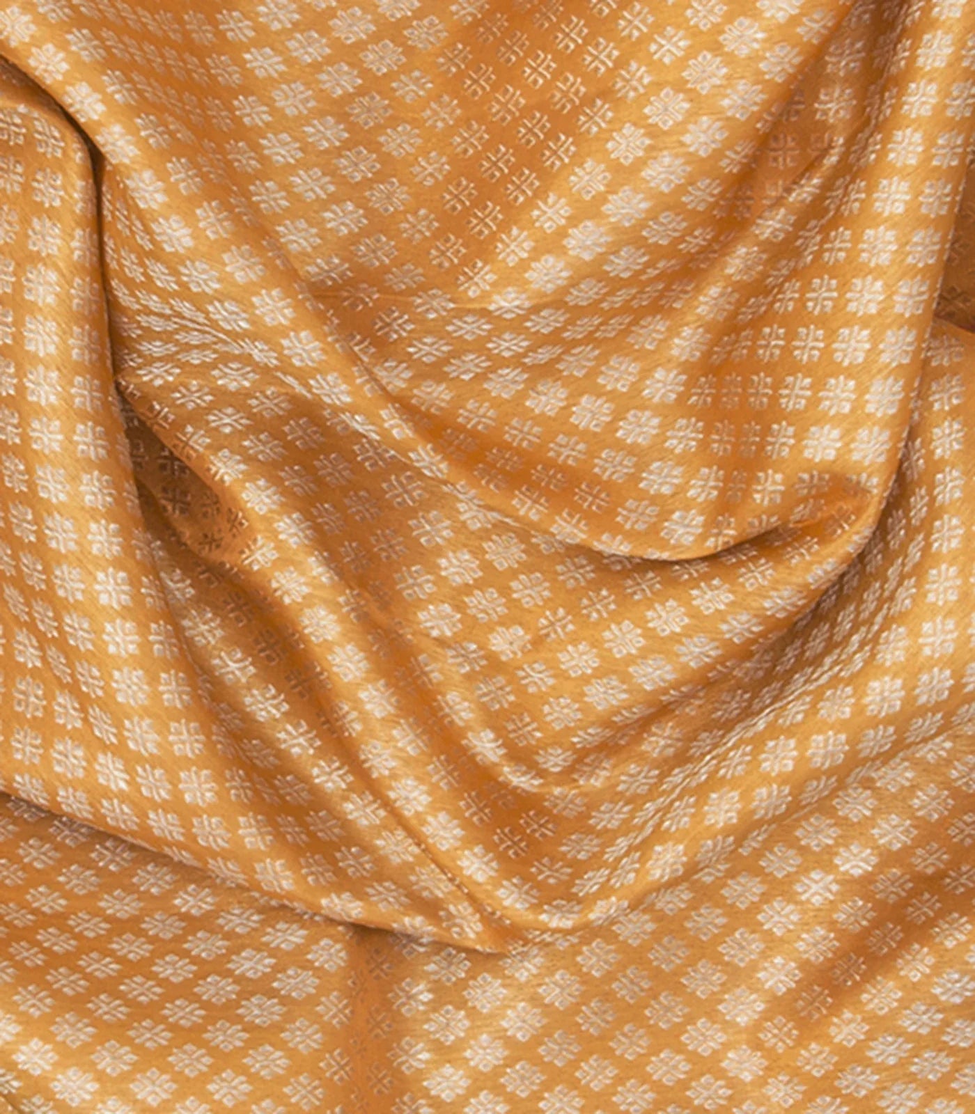 Peach Zari Handwoven Kanchipuram Korvai Silk Saree With Silver Zari Floral Motifs And Green Pallu