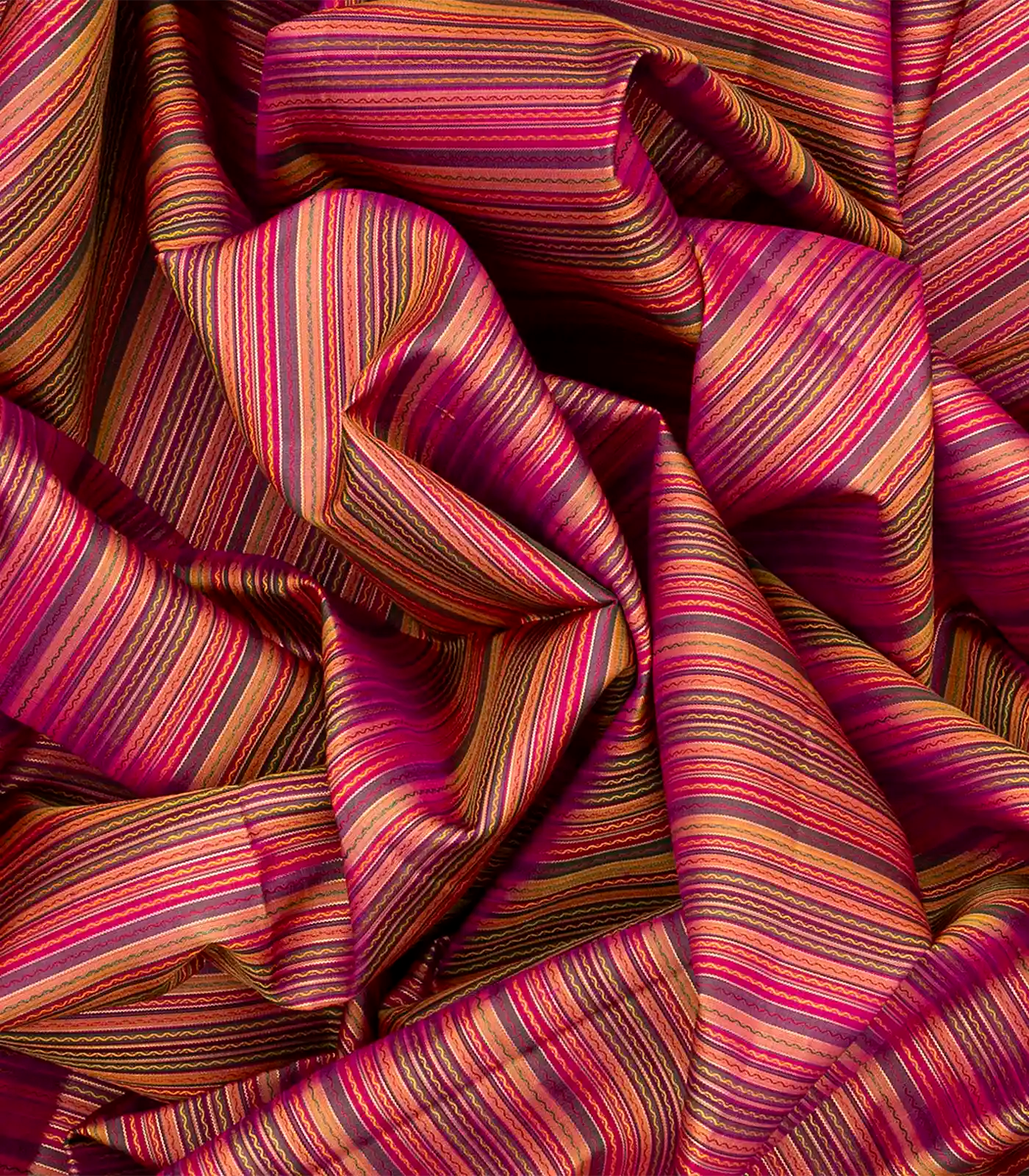 Magenta Handloom Kanchipuram Silk Saree With Meena Stripes-Magenta